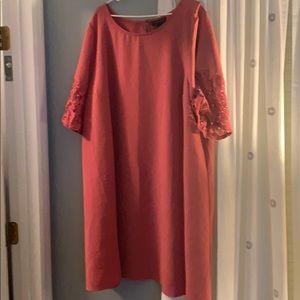 Plus size swing dress with lace sleeves
